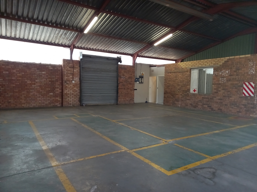 To Let Commercial Property for Rent in Rustenburg Industrial North West